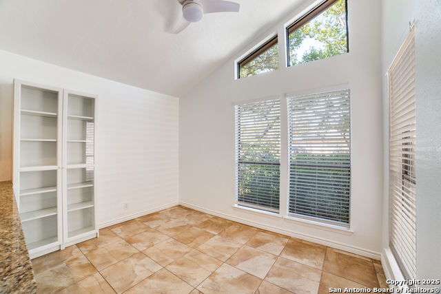 Image 11 of 25 For 8822 Wickersham