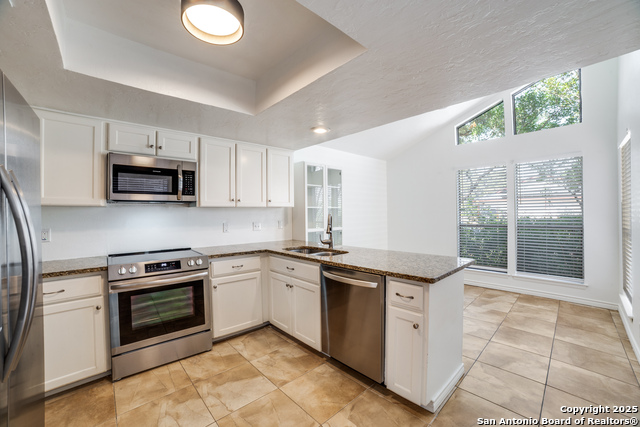 Image 14 of 25 For 8822 Wickersham