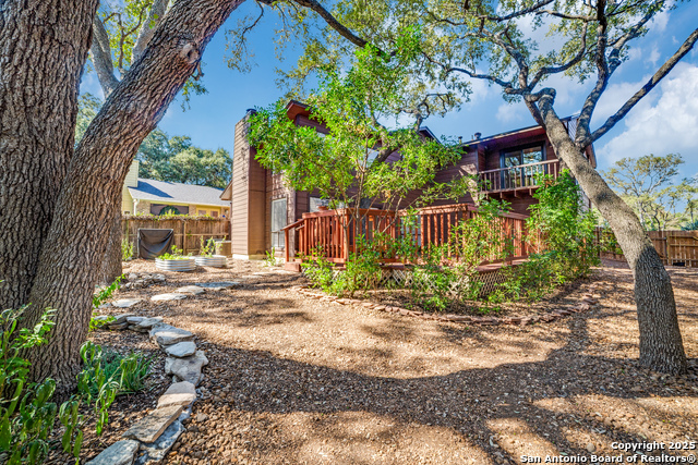 Image 23 of 25 For 8822 Wickersham