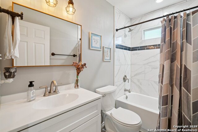 Image 16 of 28 For 636 Skyline Dr