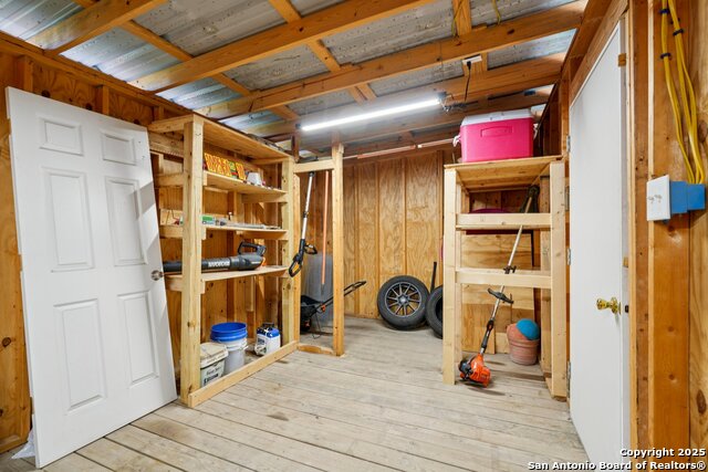 Image 24 of 28 For 636 Skyline Dr