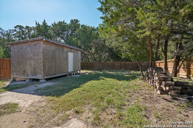 Image 25 of 28 For 636 Skyline Dr