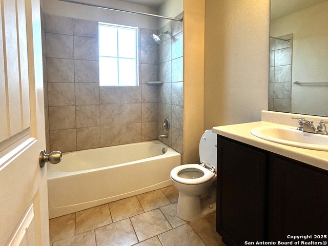 Image 20 of 24 For 3915 Goliad Ford