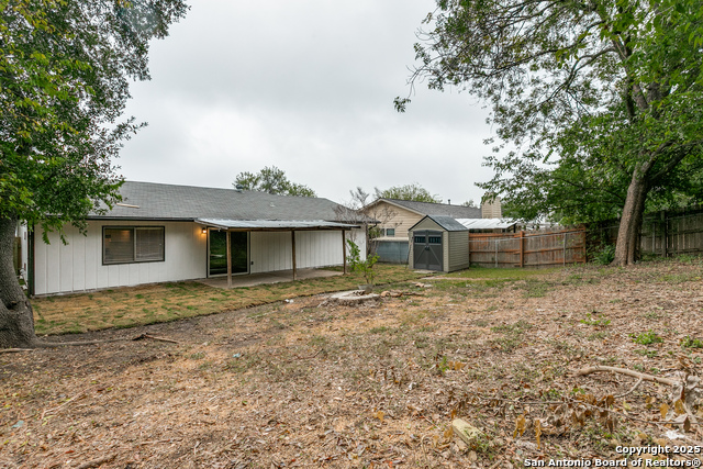 Image 22 of 25 For 109 Meadow Hill