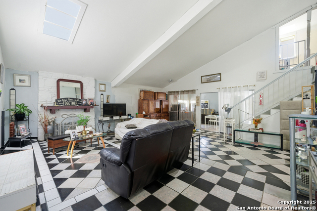 Image 4 of 5 For 7002 Glen Cliff