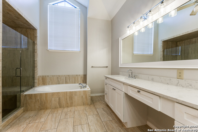 Image 15 of 26 For 15558 Clover