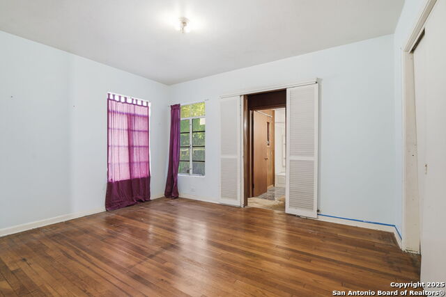 Image 10 of 18 For 2742 Craig Pl W