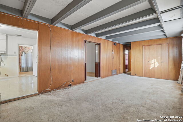 Image 3 of 18 For 2742 Craig Pl W