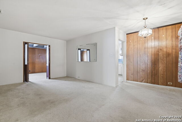 Image 4 of 18 For 2742 Craig Pl W