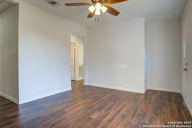 Image 10 of 22 For 2375 Burnet  