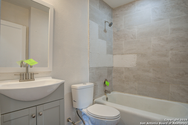 Image 13 of 22 For 2375 Burnet  