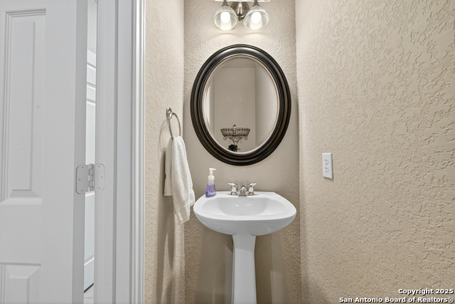 Image 19 of 47 For 1927 Milan