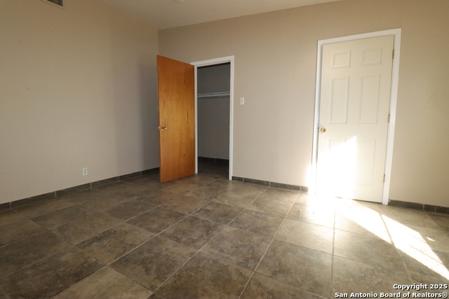 Image 12 of 22 For 164 Grapeland