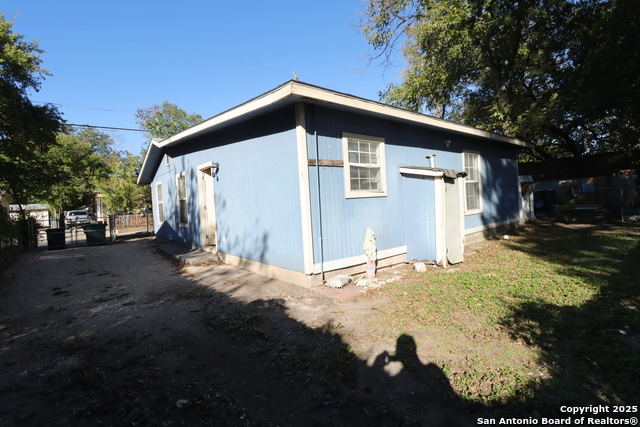 Image 14 of 22 For 164 Grapeland