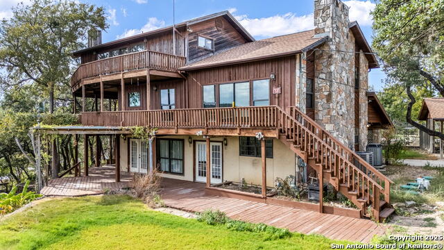 Image 23 of 32 For 642 Lakebreeze