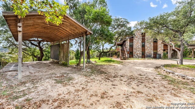 Image 29 of 32 For 642 Lakebreeze