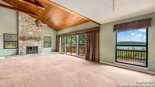 Image 4 of 32 For 642 Lakebreeze