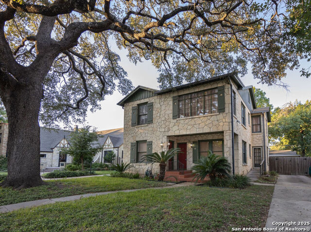 Details for 217 Rosewood E, San Antonio, TX 78212