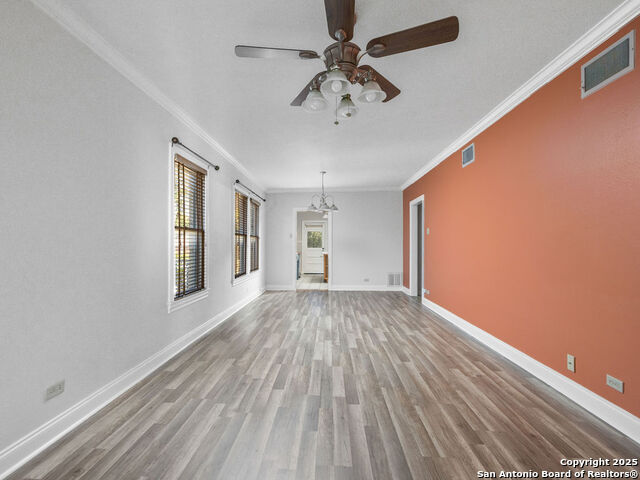 Image 20 of 48 For 217 Rosewood E