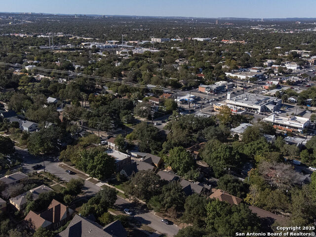 Image 44 of 48 For 217 Rosewood E