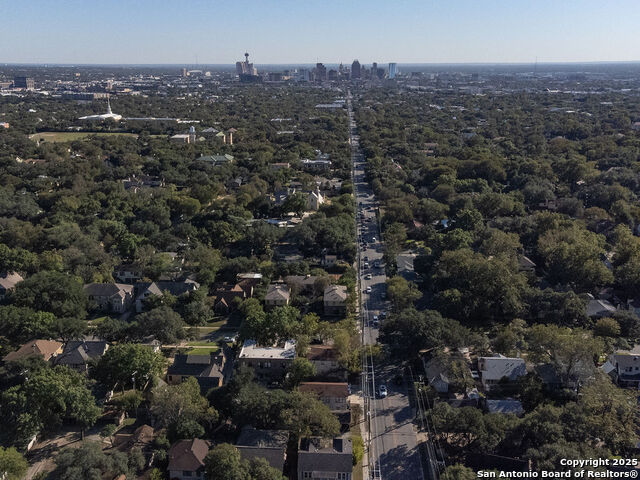 Image 47 of 48 For 217 Rosewood E