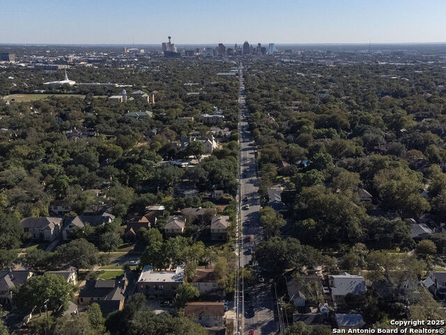 Image 48 of 48 For 217 Rosewood E