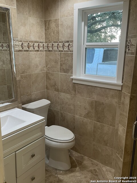 Image 16 of 26 For 6231 Pancho Villa