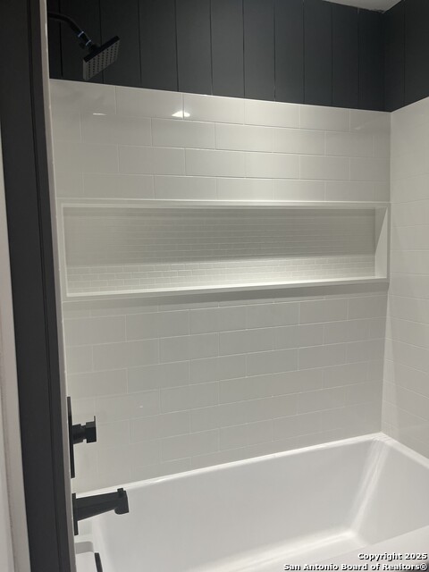 Image 24 of 26 For 6231 Pancho Villa