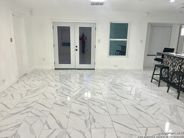 Image 3 of 26 For 6231 Pancho Villa