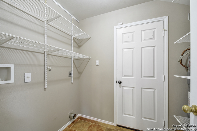 Image 6 of 39 For 240 Katie Ct