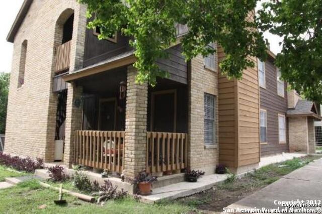 Image 8 of 8 For 7509 Windsor Oaks