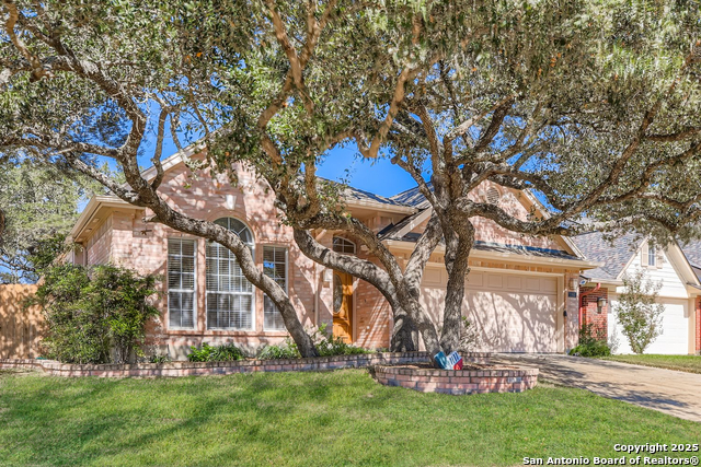 Listing photo id 1 for 1111 Crystal Spring