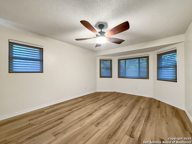 Image 10 of 28 For 250 Palo Alto