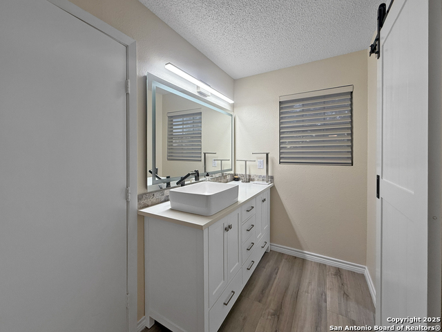 Image 12 of 28 For 250 Palo Alto