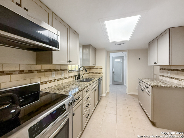 Image 6 of 28 For 250 Palo Alto