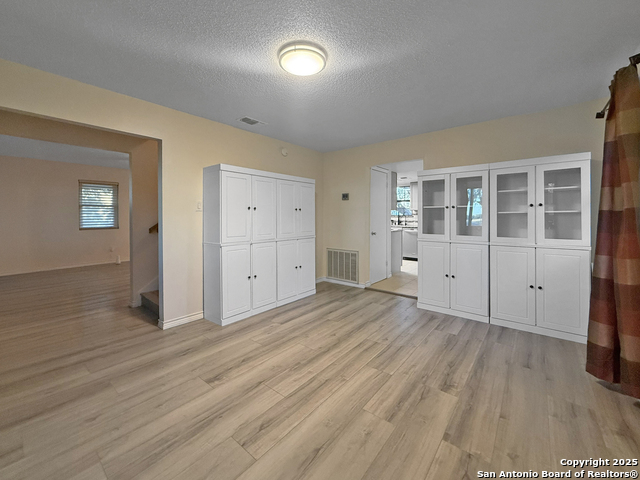 Image 8 of 28 For 250 Palo Alto