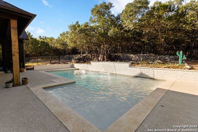 Image 39 of 49 For 1341 Merlot