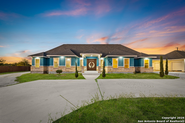 Details for 703 Petaluma Blvd W, San Antonio, TX 78221