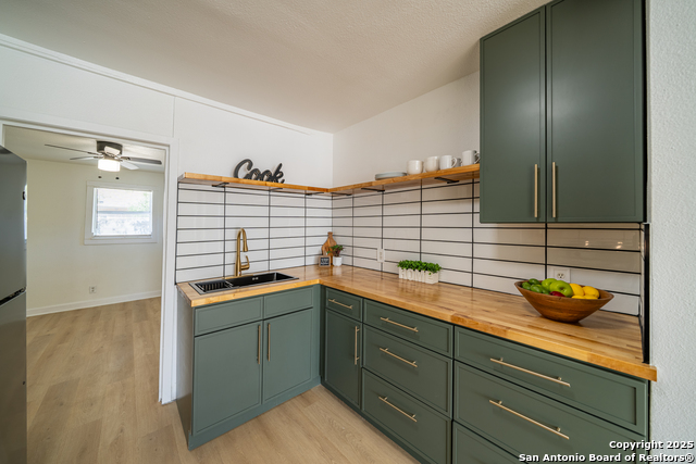 Image 7 of 21 For 1207 W Gerald A