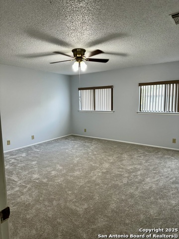 Image 7 of 15 For 9847 Kelton