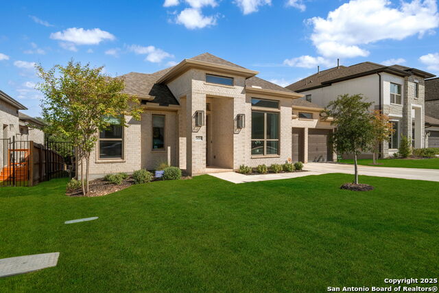 Listing photo id 1 for 24314 Downhill Lie