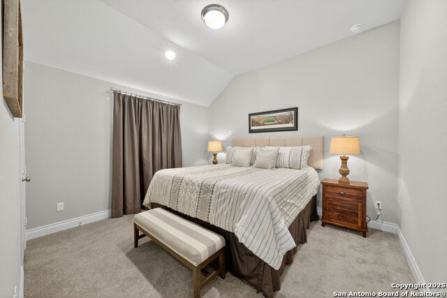 Listing photo id 38 for 24314 Downhill Lie