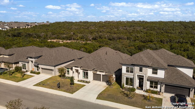 Listing photo id 48 for 24314 Downhill Lie