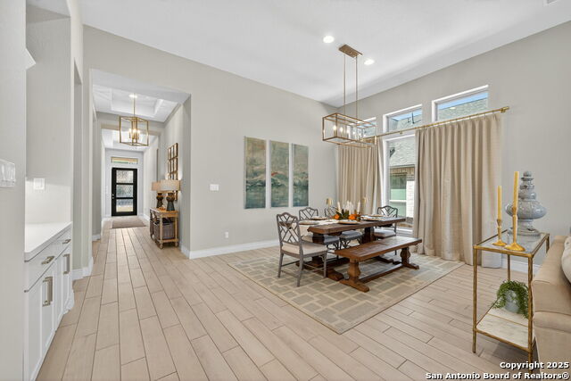 Listing photo id 7 for 24314 Downhill Lie