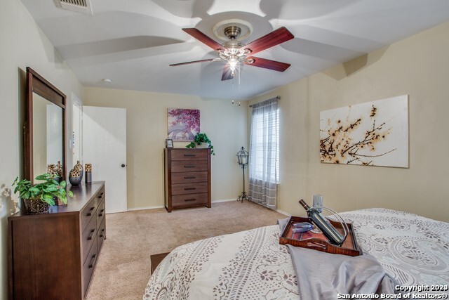 Image 16 of 23 For 8719 Shaenwest