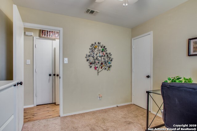 Image 22 of 23 For 8719 Shaenwest