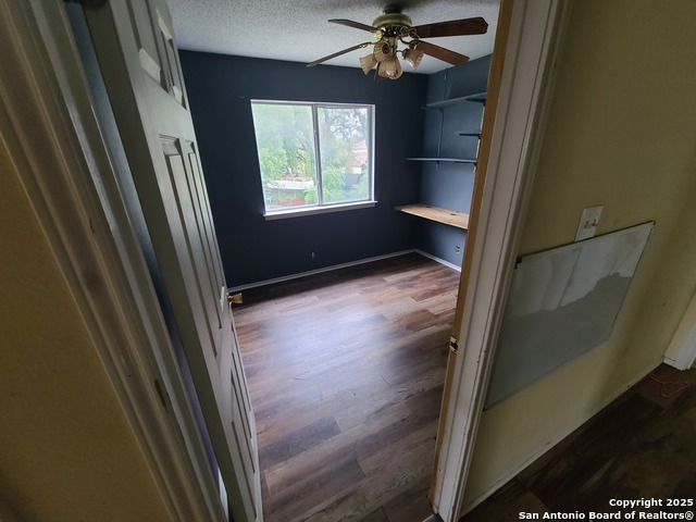 Listing photo id 13 for 8607 Silver Quail