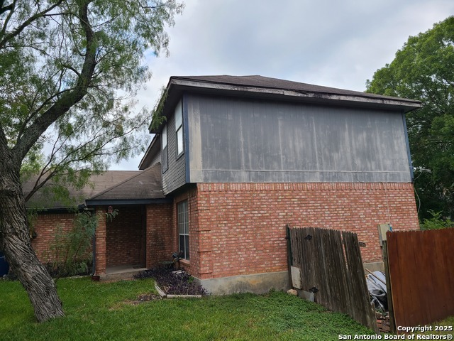 Listing photo id 1 for 8607 Silver Quail