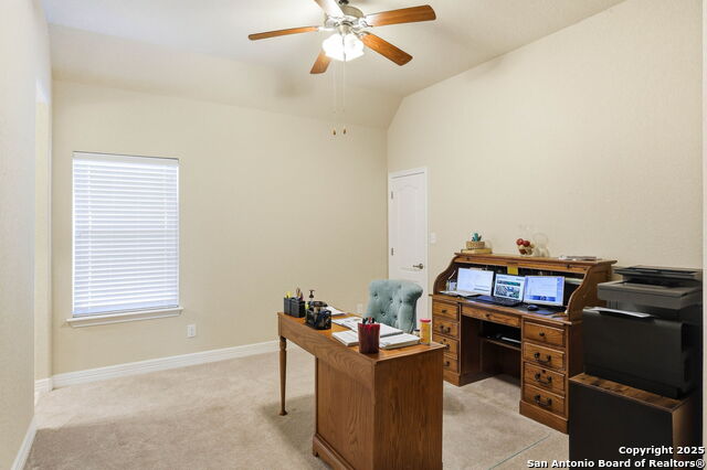 Listing photo id 24 for 113 Misty Dawn