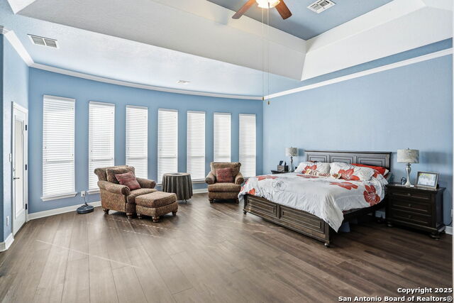 Listing photo id 1 for 113 Misty Dawn